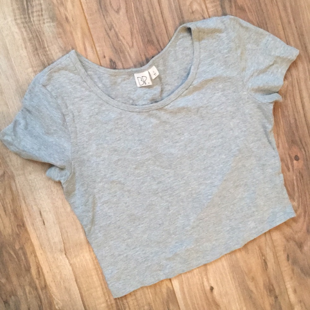 light grey crop top!